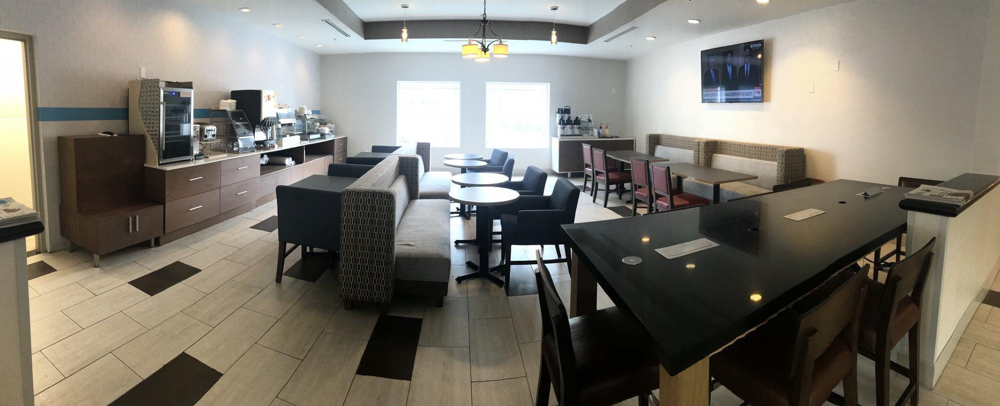 Holiday Inn Express Venice By Ihg Venice Gardens Exteriör bild